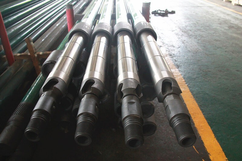 Annulus thermal recovery downhole pump oil well